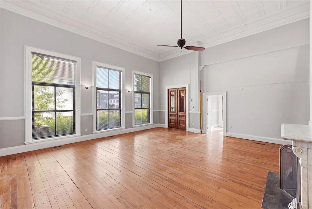 3 bed, 2 bath apartment for rent at 1110 Washington St, South End — photo 2 of 42