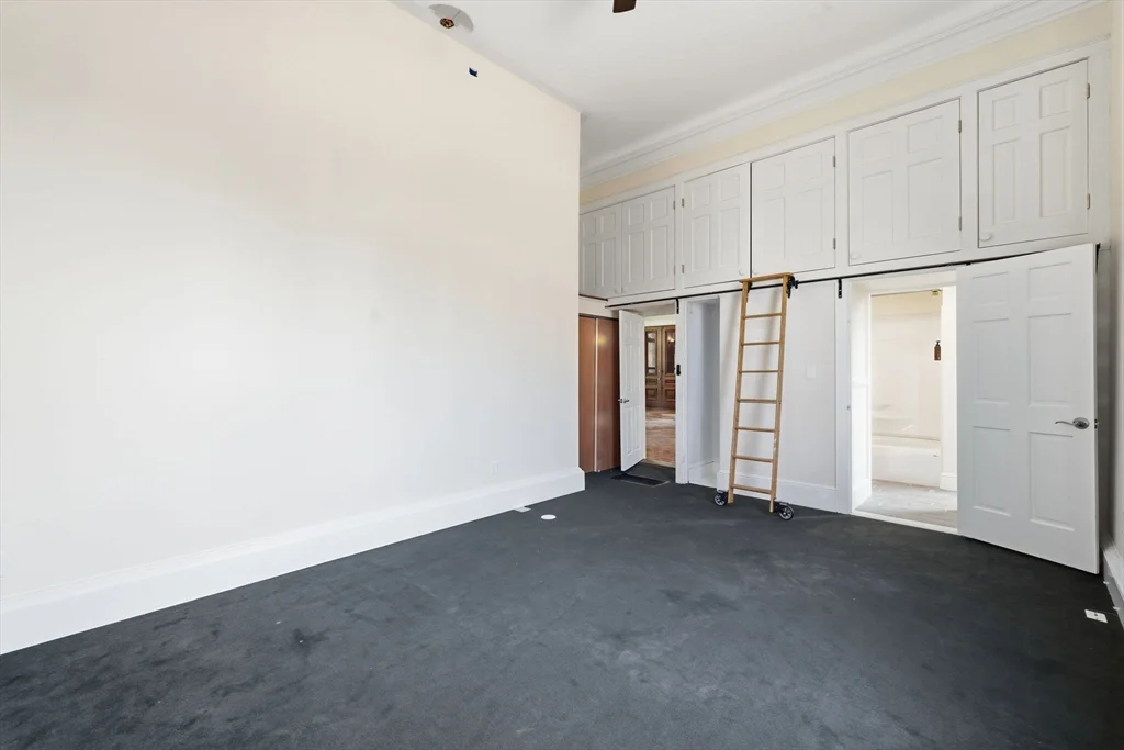3 bed, 2 bath apartment for rent at 1110 Washington St, South End — photo 17 of 42