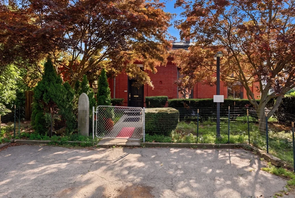 3 bed, 2 bath apartment for rent at 1110 Washington St, South End — photo 42 of 42