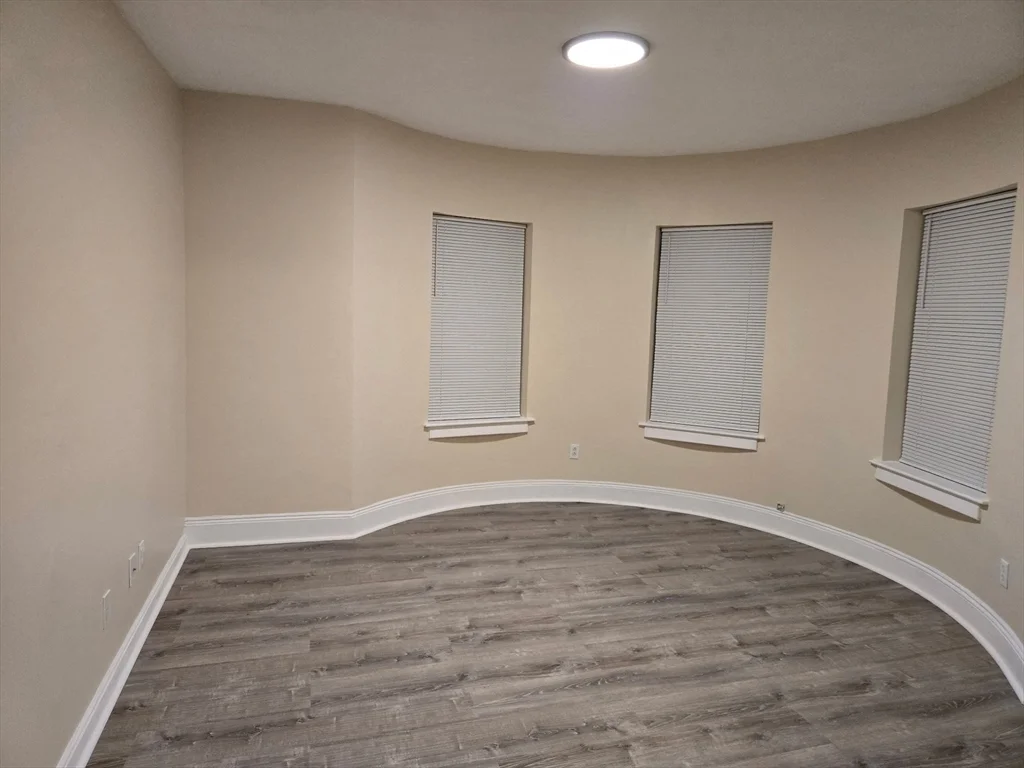 2 bed, 1 bath apartment for rent at 1111-1115 Blue Hill Ave Unit 10, Dorchester — photo 2 of 7