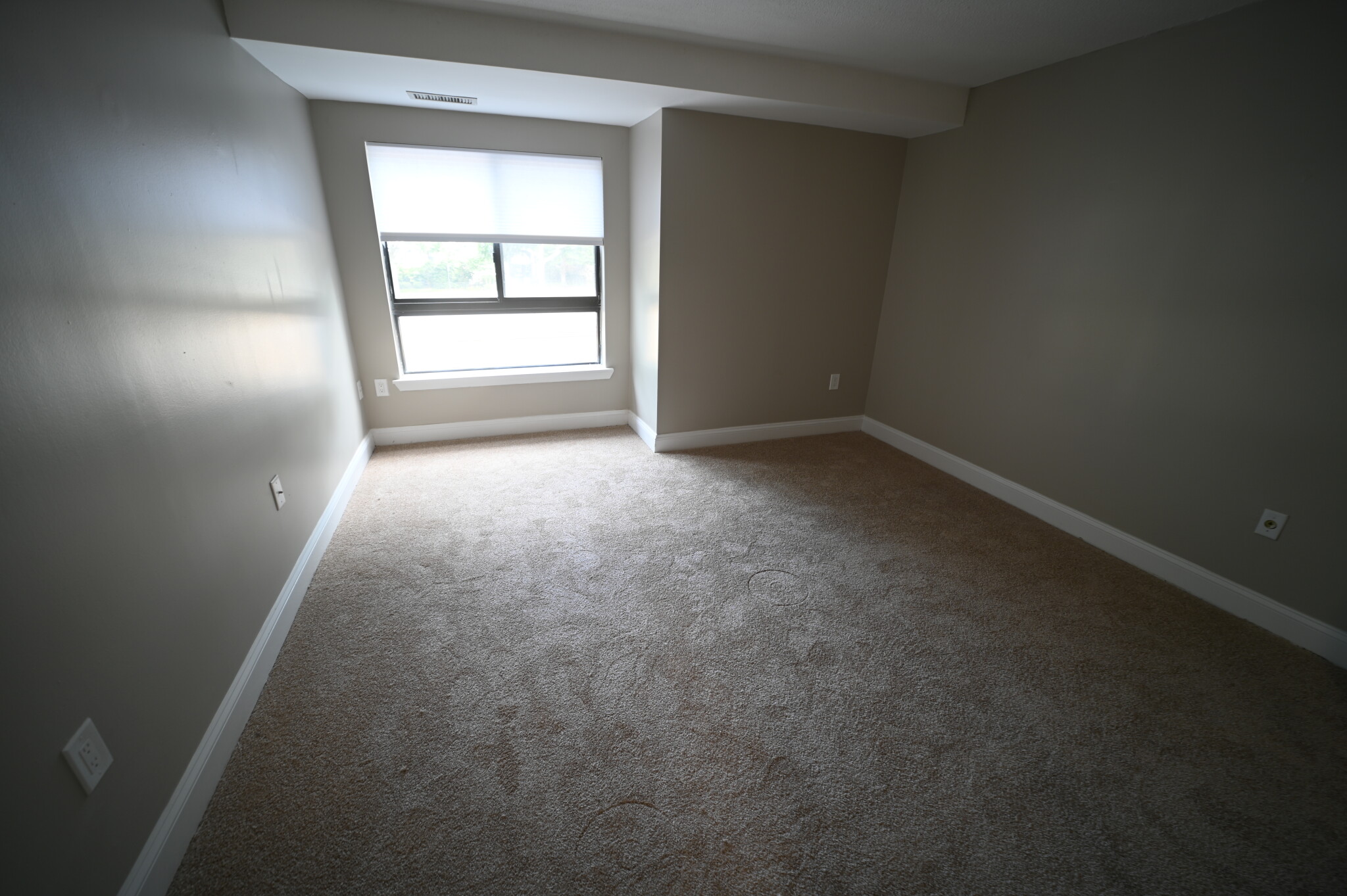 2 bed, 2 bath apartment for rent at 1111 Beacon St Unit 12A, Coolidge Corner — photo 12 of 14