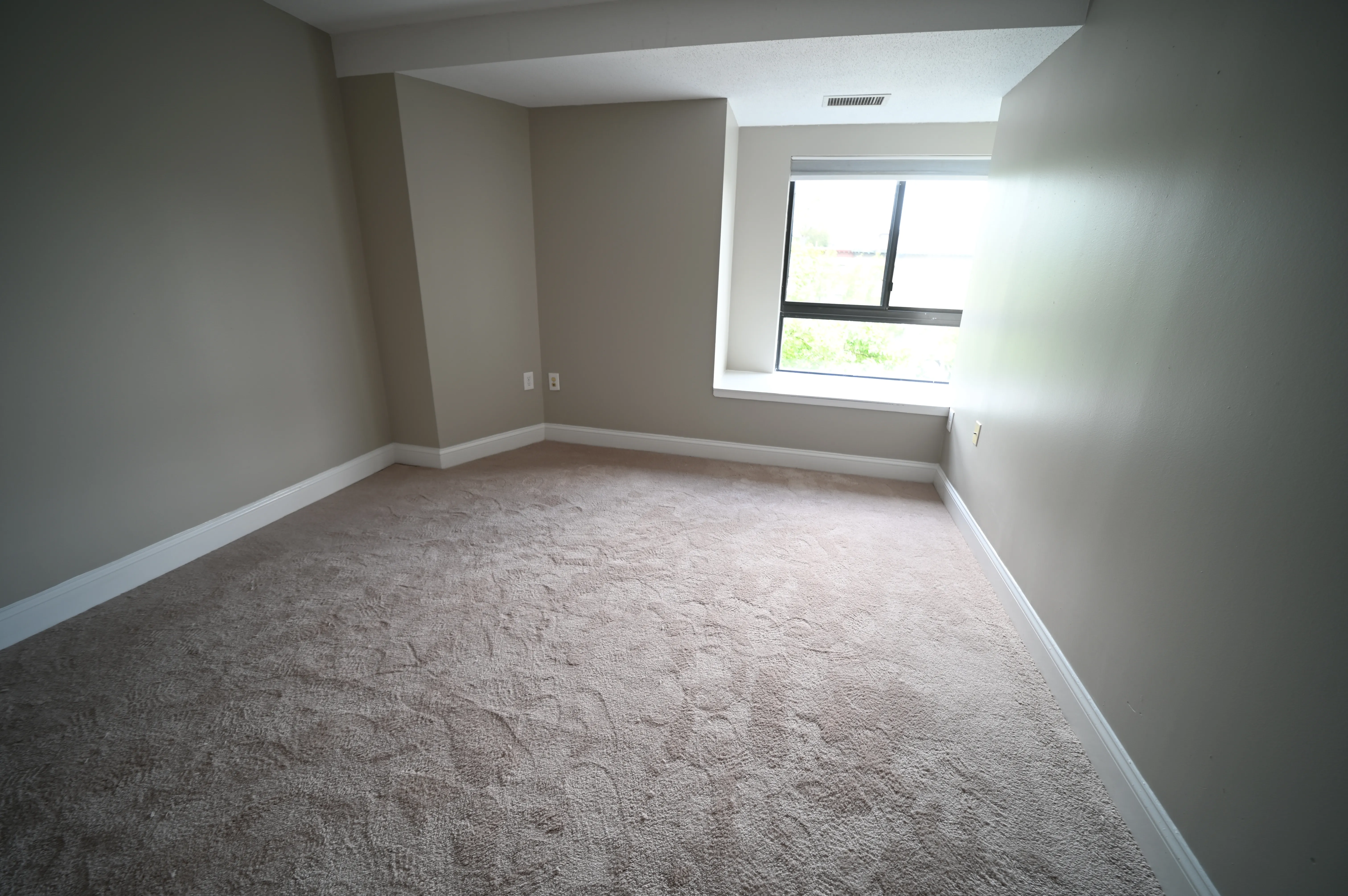 2 bed, 2 bath apartment for rent at 1111 Beacon St Unit 45, Coolidge Corner — photo 8 of 14