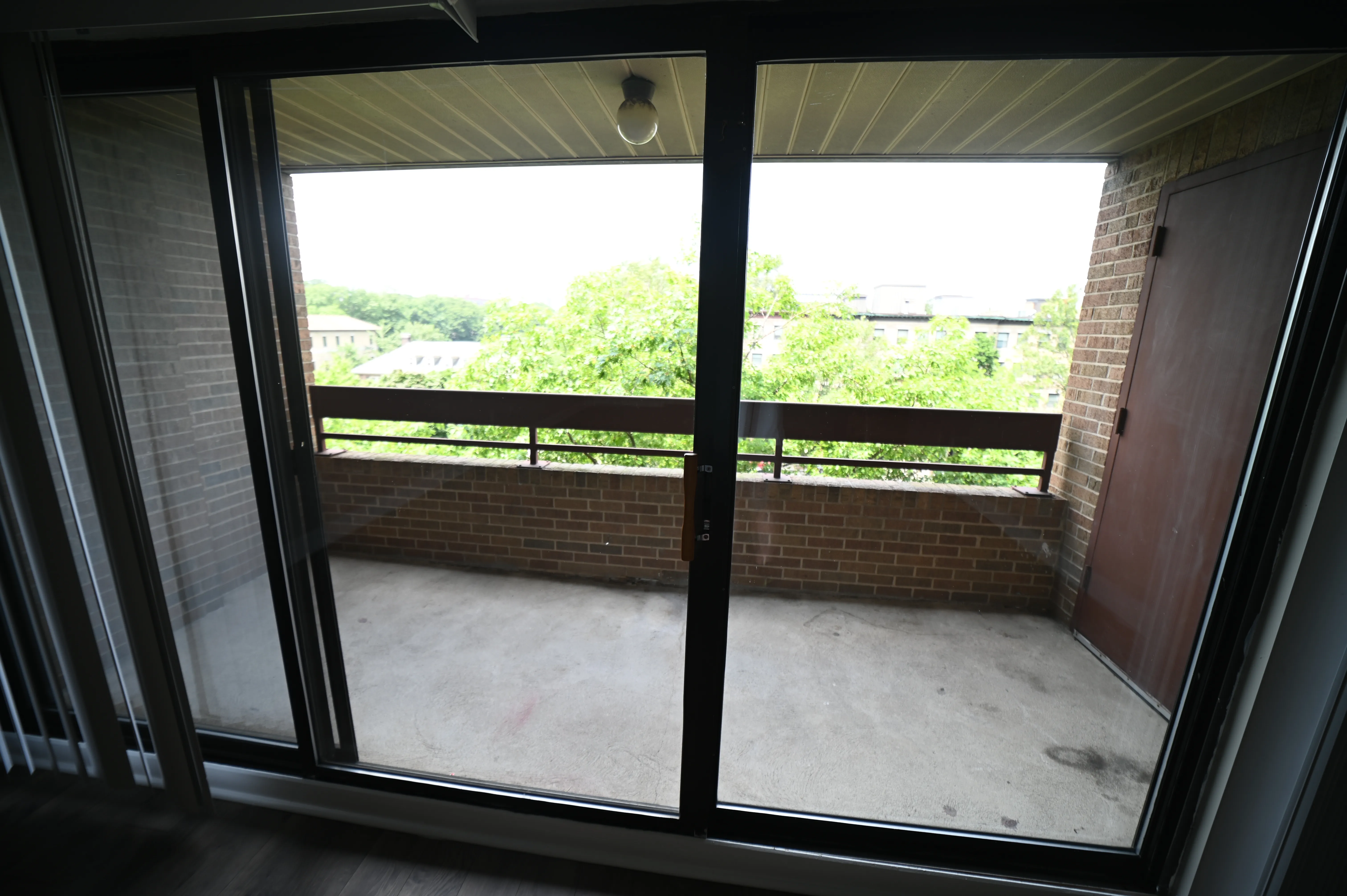 2 bed, 2 bath apartment for rent at 1111 Beacon St Unit 45, Coolidge Corner — photo 3 of 14