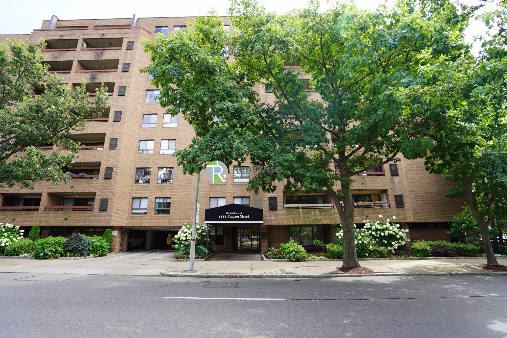 2 bed, 2 bath apartment for rent at 1111 Beacon St Unit 66, Longwood — photo 9 of 9