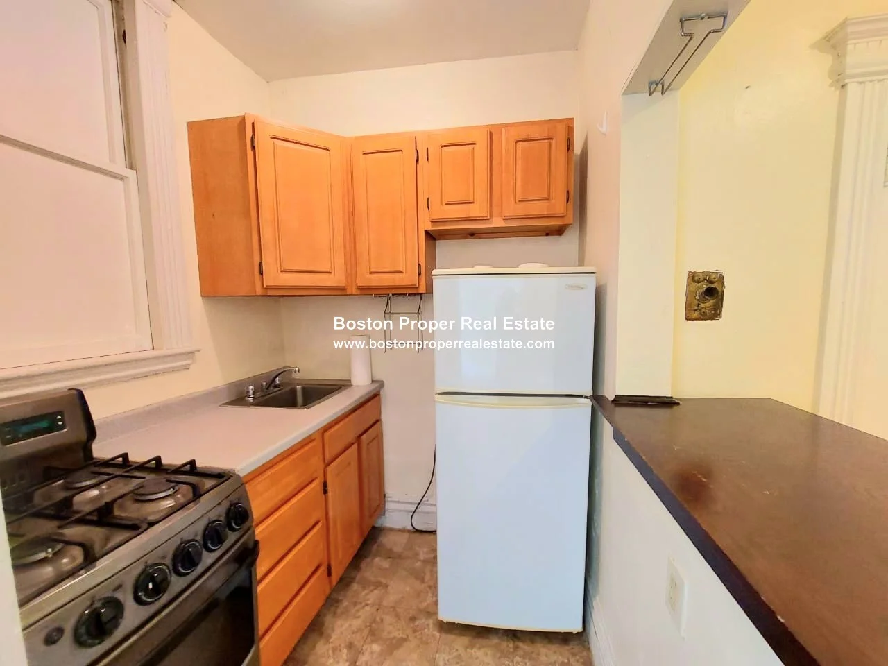 Studio bed, 1 bath apartment for rent at 1111 Boylston St Unit 34, Fenway — photo 5 of 8