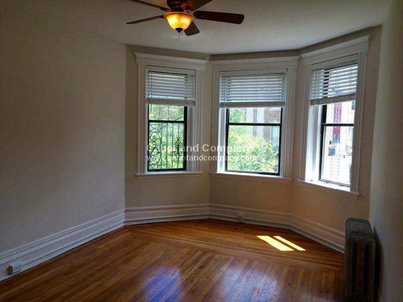 1 bed, 1 bath apartment for rent at 1111 Boylston St Unit 35, Fenway — photo 1 of 7
