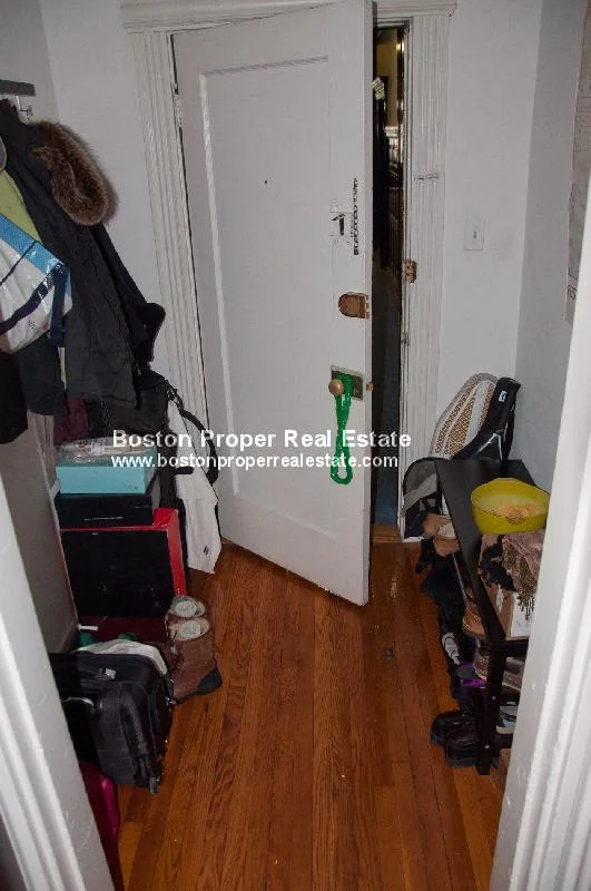 Studio bed, 1 bath apartment for rent at 1111 Boylston St Unit 37, Fenway — photo 9 of 12