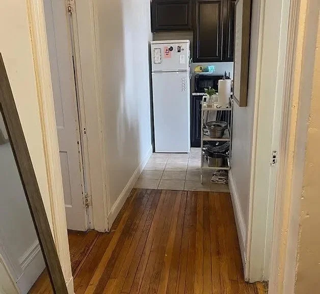 2 bed, 1 bath apartment for rent at 1111 Boylston Unit 36, Fenway — photo 3 of 10