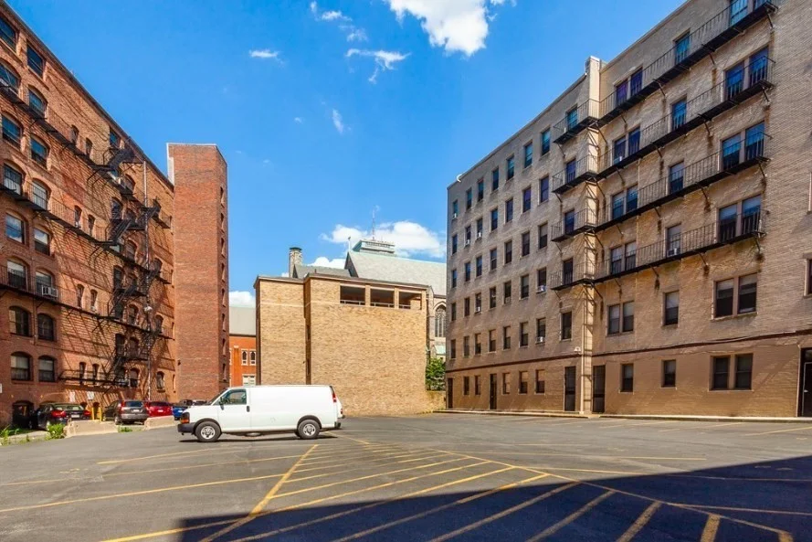 Studio bed, 1 bath apartment for rent at 1111 Boylston Unit 48, Fenway — photo 16 of 16