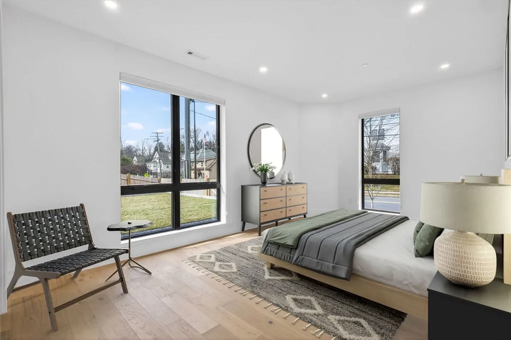 2 bed, 2 bath apartment for rent at 1114 Beacon Unit 101, Newton Highlands — photo 12 of 29