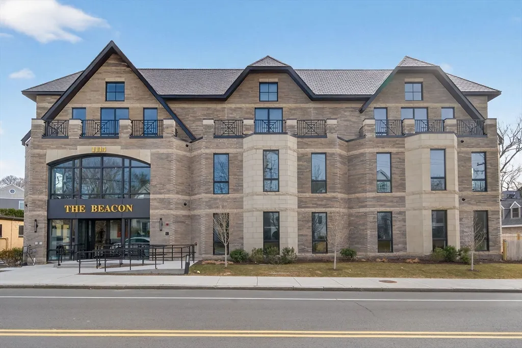 2 bed, 2 bath apartment for rent at 1114 Beacon Unit 101, Newton Highlands — photo 25 of 29