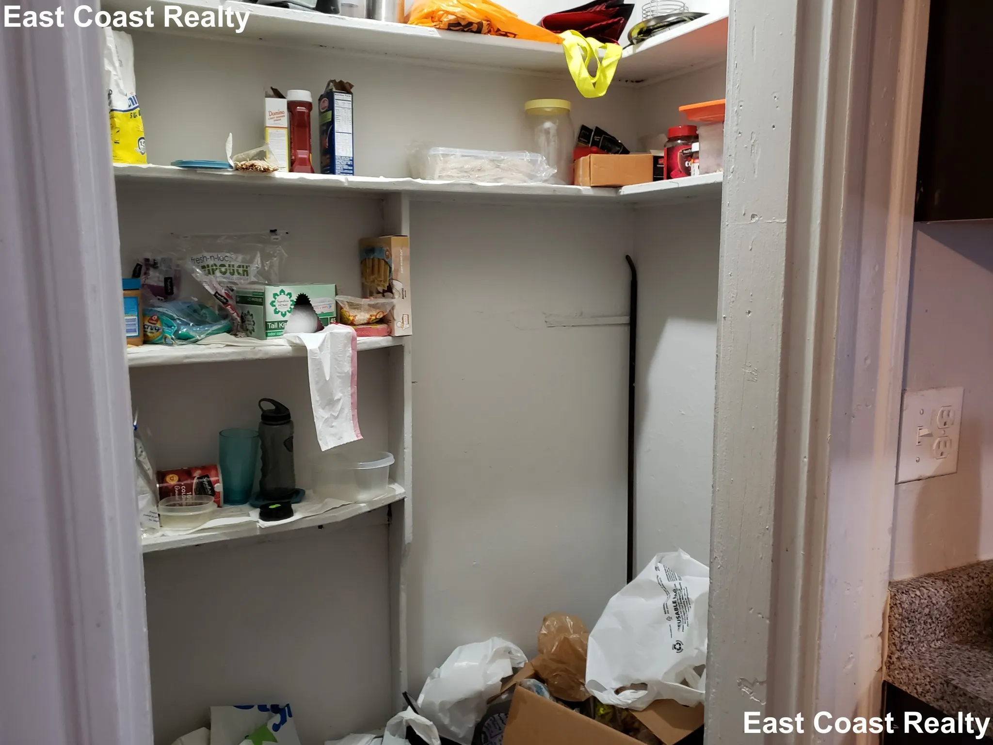 2 bed, 1 bath apartment for rent at 1114 Commonwealth Ave Unit 3, Allston — photo 4 of 10