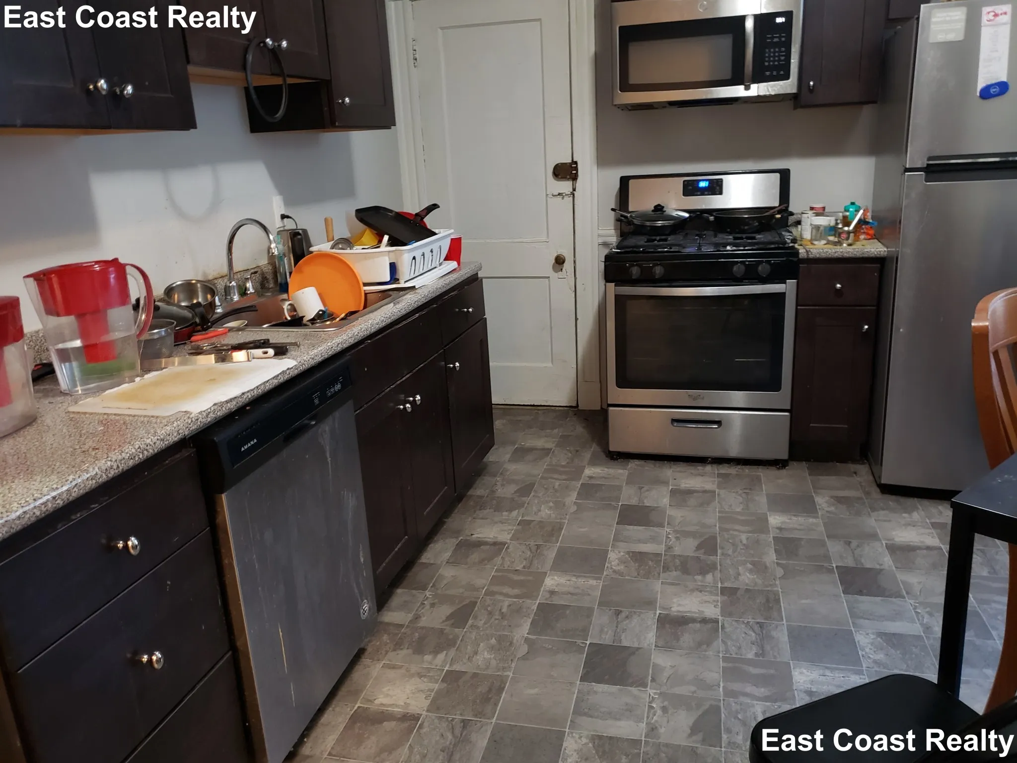 2 bed, 1 bath apartment for rent at 1114 Commonwealth Ave Unit 3, Allston — photo 2 of 10