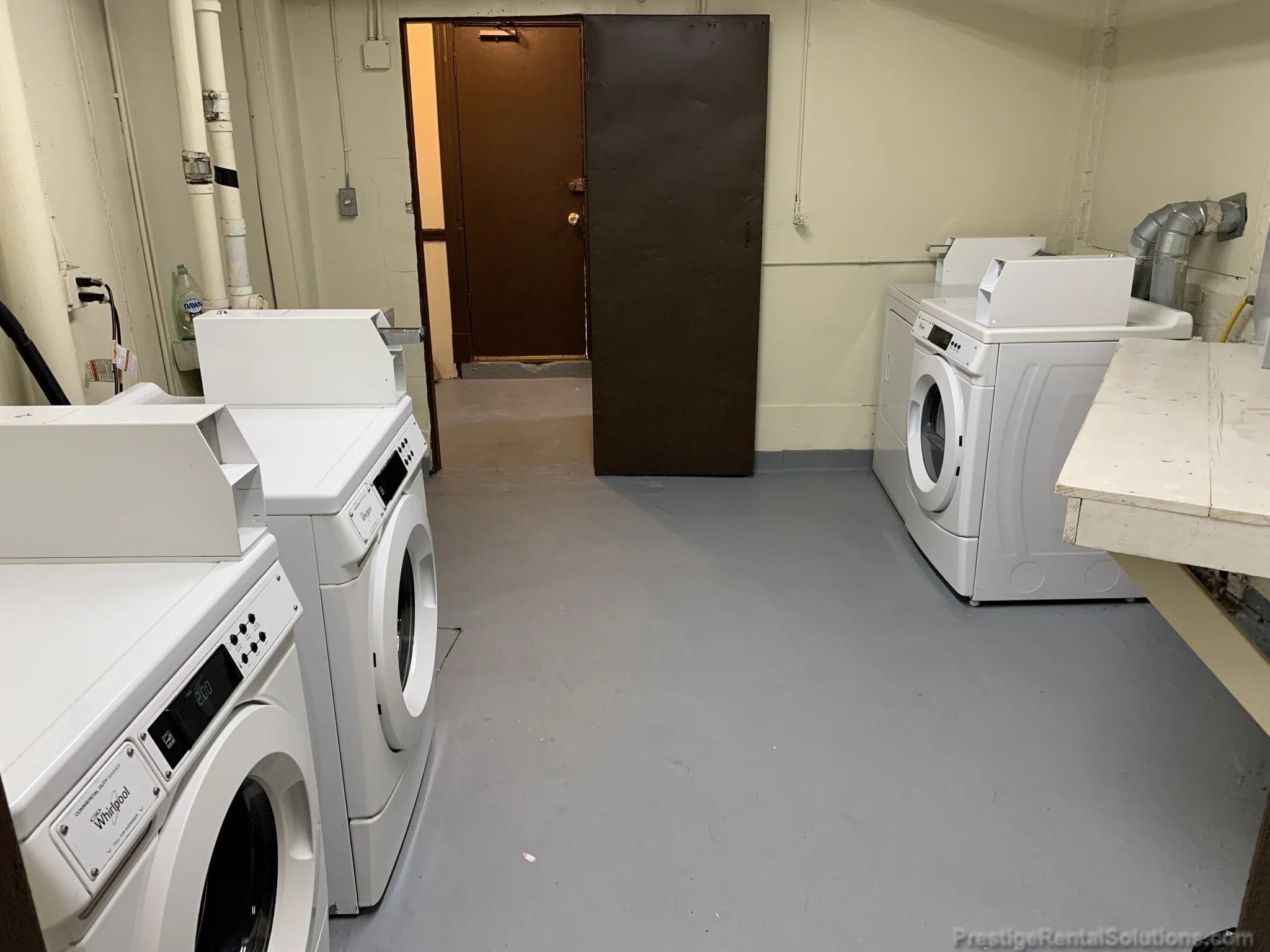 Studio bed, 1 bath apartment for rent at 1114 Commonwealth Ave Unit B, Allston — photo 7 of 8