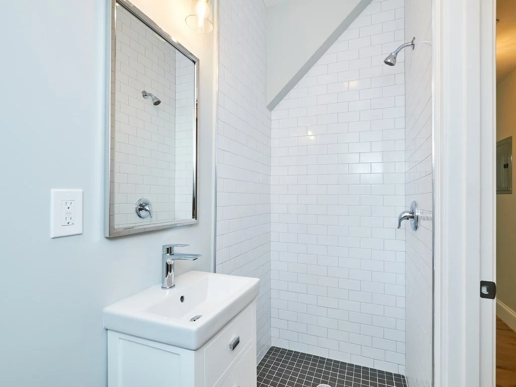 3 bed, 3 bath apartment for rent at 1114 Saratoga St Unit 1, East Boston — photo 11 of 18