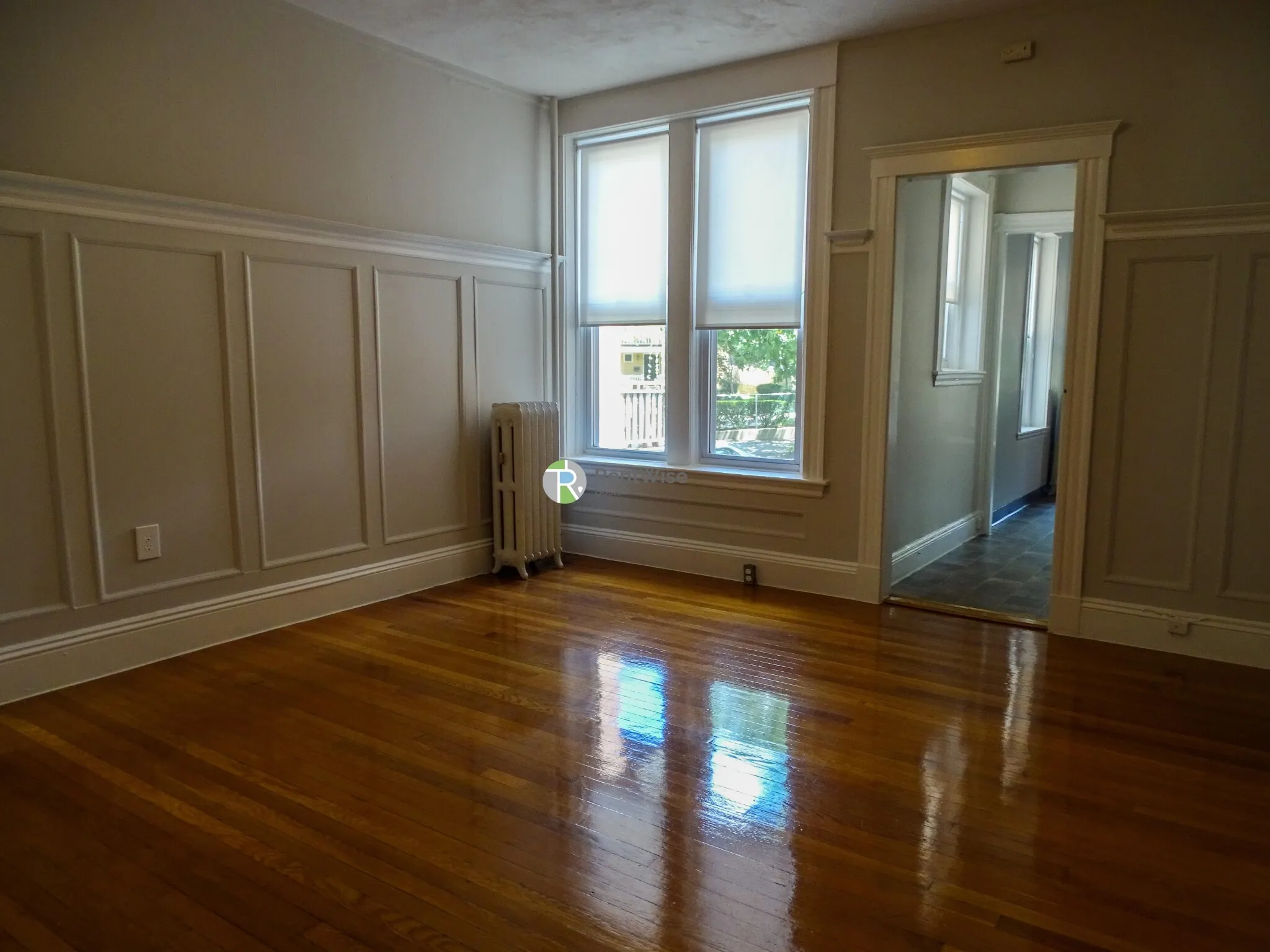 2 bed, 1 bath apartment for rent at 1116 Commonwealth Ave Unit 2, Allston — photo 2 of 10