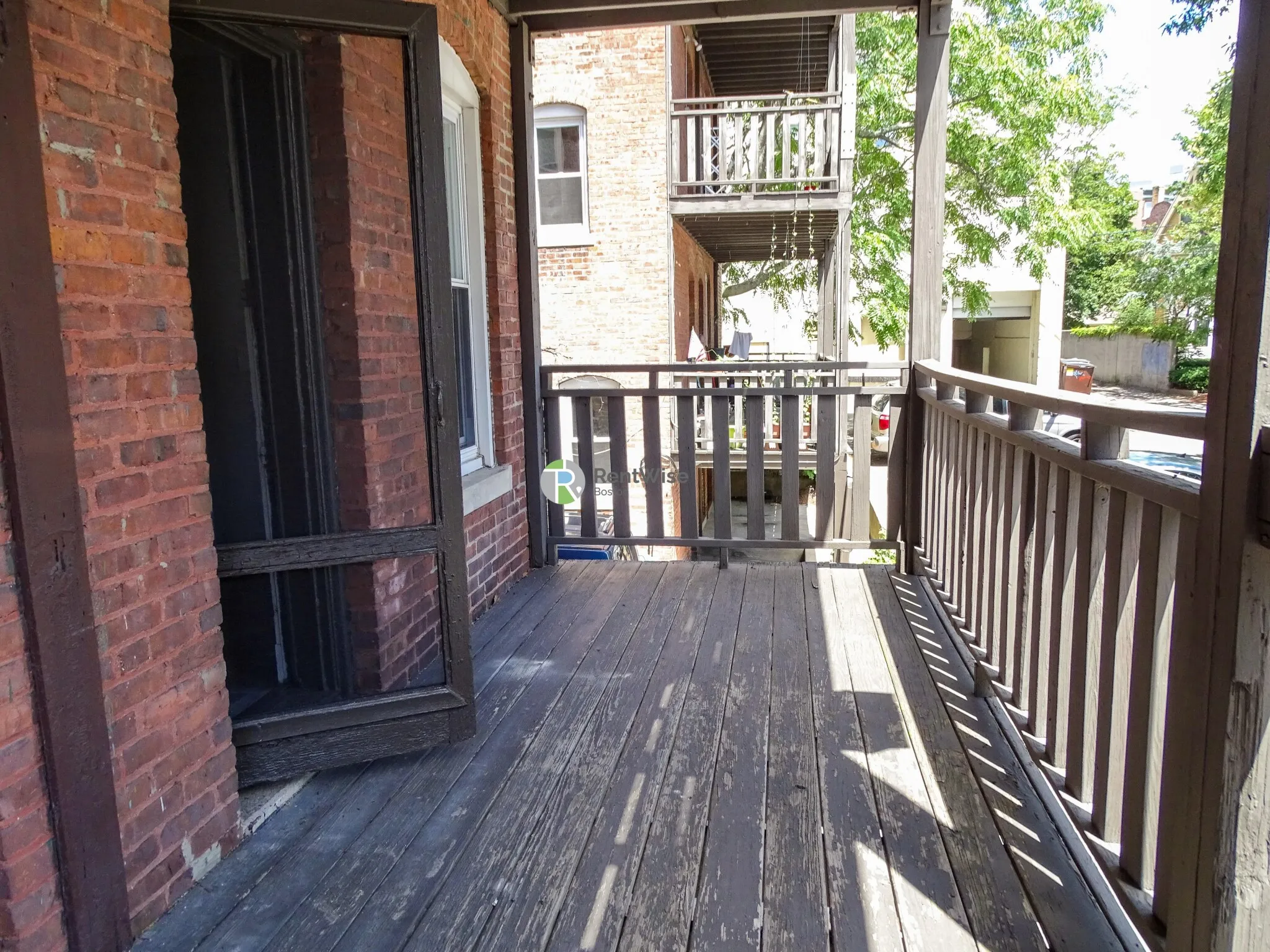 2 bed, 1 bath apartment for rent at 1116 Commonwealth Ave Unit 2, Allston — photo 5 of 10