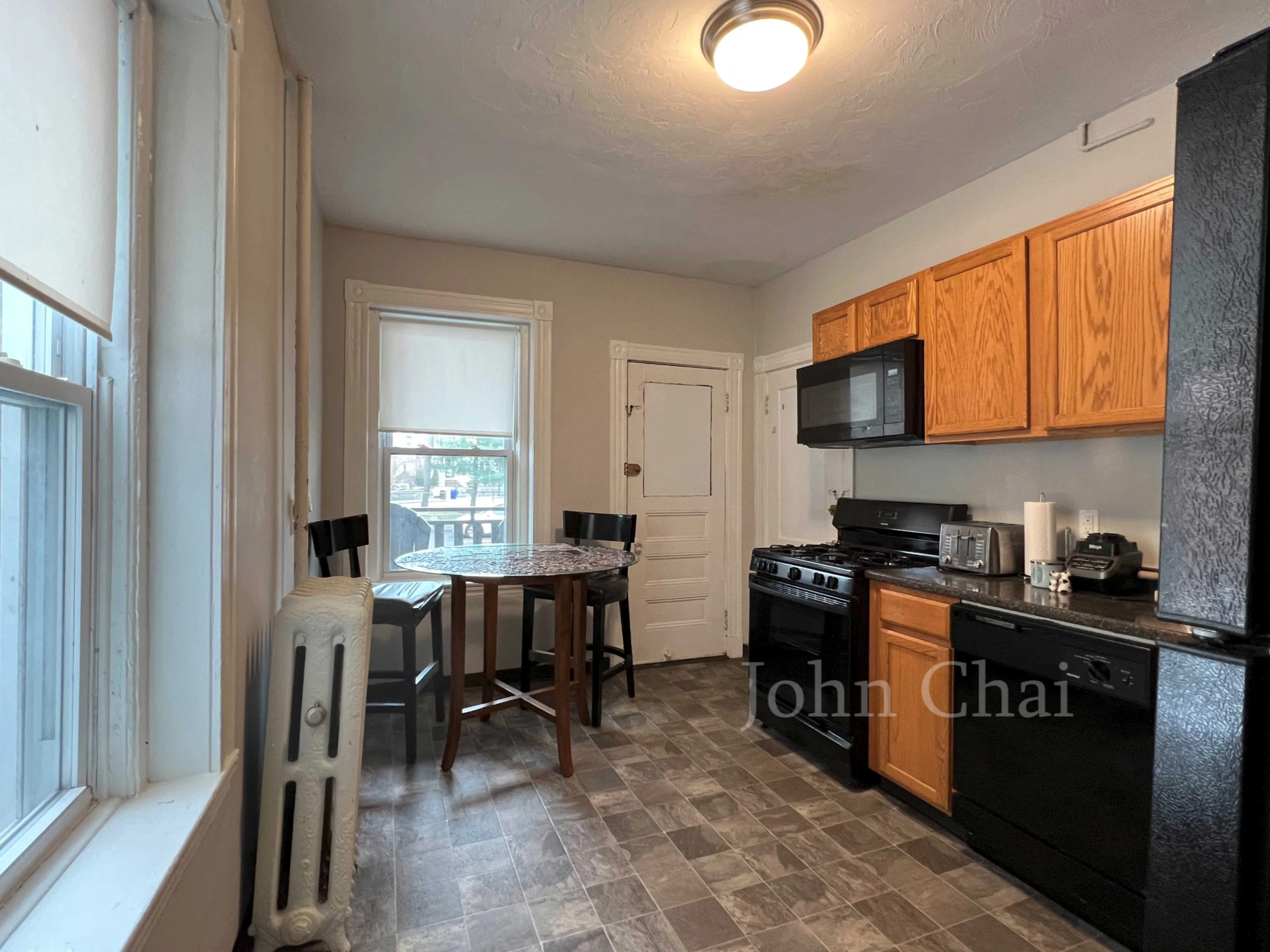 2 bed, 1 bath apartment for rent at 1116 Commonwealth Ave Unit 4, Allston — photo 6 of 30