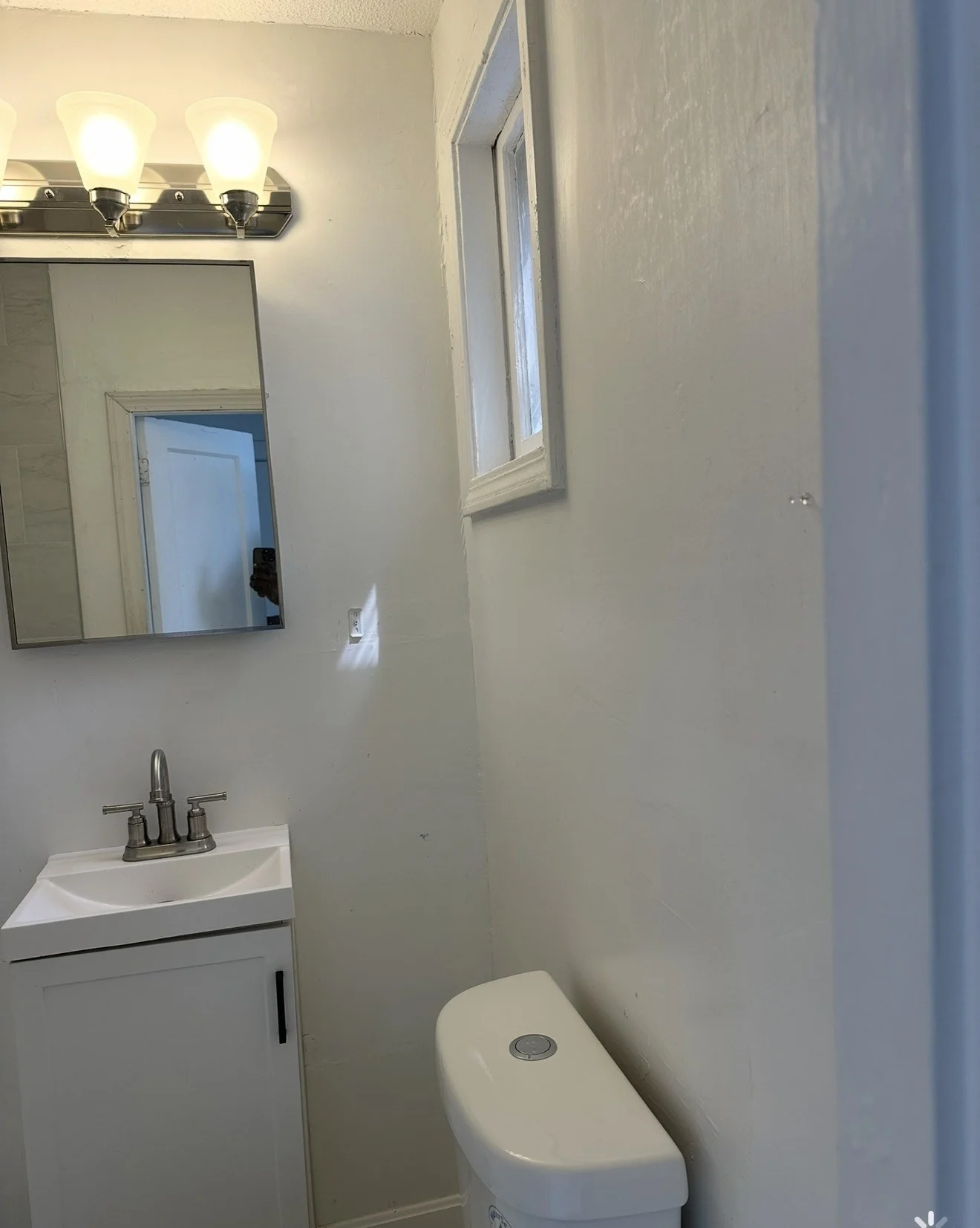 2 bed, 2 bath apartment for rent at 1116 N Main St Unit 2, Fall River — photo 9 of 11