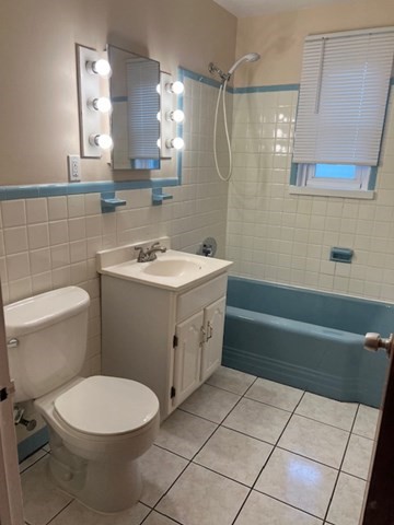 3 bed, 1 bath apartment for rent at 1117 Chestnut St Unit 2, Newton Upper Falls — photo 14 of 16