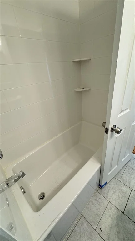 2 bed, 1 bath apartment for rent at 1117 Main St Unit 1, Melrose — photo 9 of 12