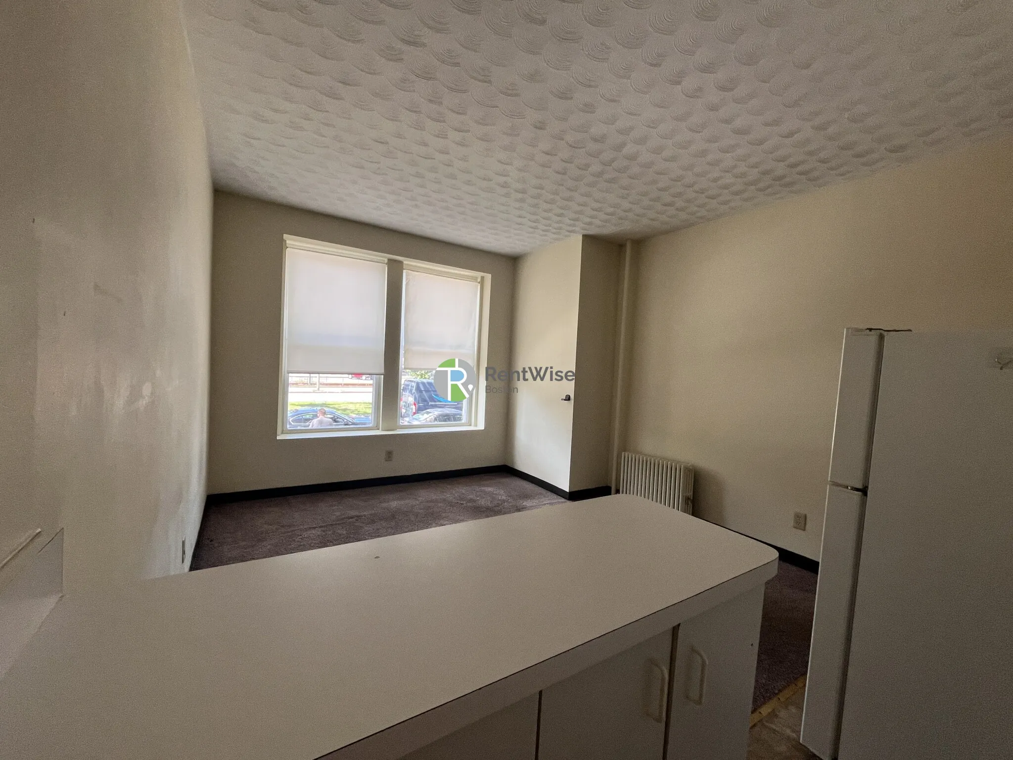 Studio bed, 1 bath apartment for rent at 1118 Commonwealth Ave Unit 1, Allston — photo 6 of 12