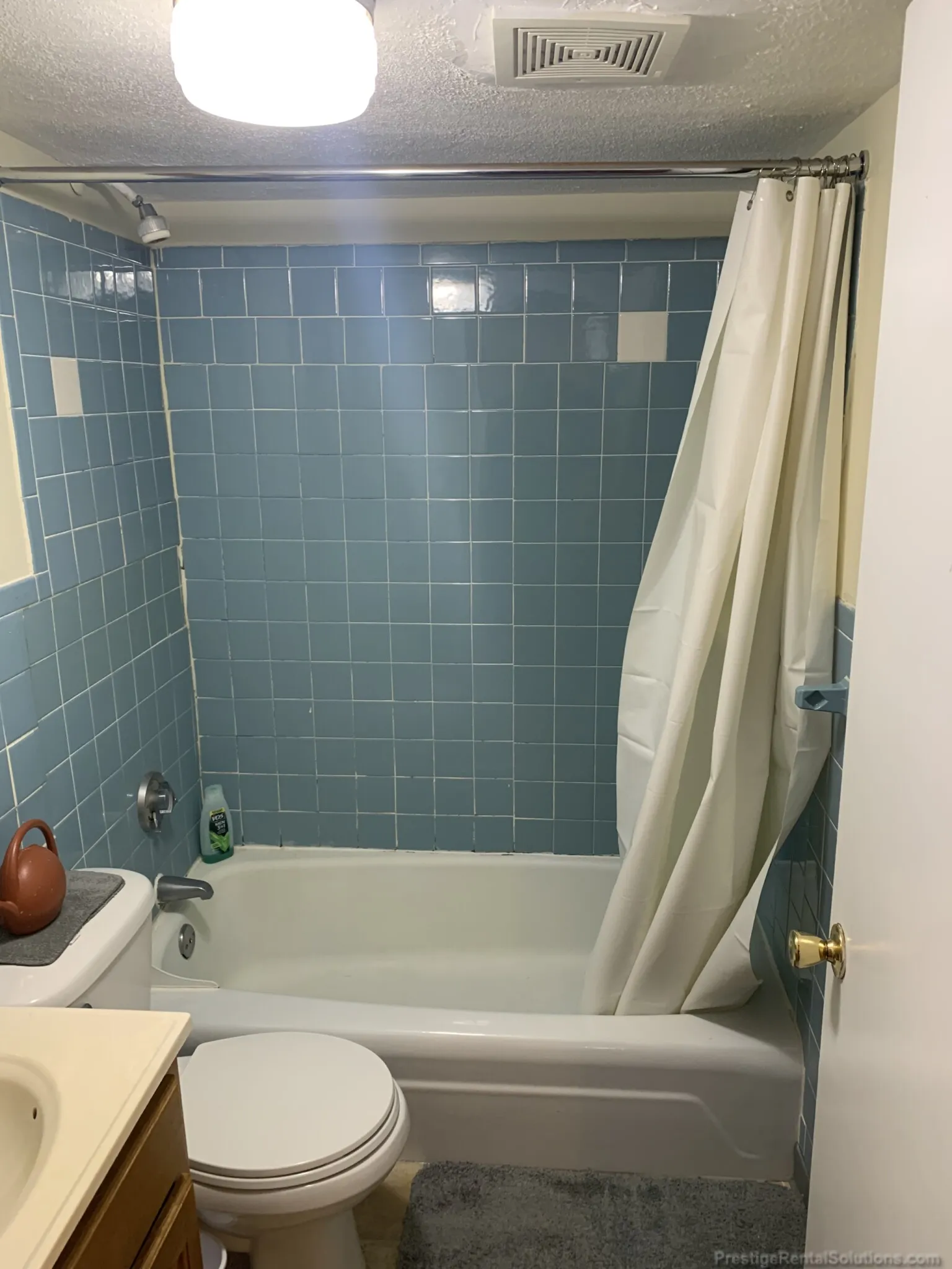 Studio bed, 1 bath apartment for rent at 1118 Commonwealth Ave Unit A, Allston — photo 5 of 10