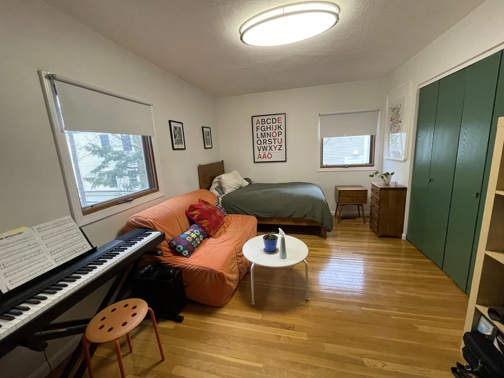 4 bed, 2 bath apartment for rent at 111A Centre St Unit 111A, Coolidge Corner — photo 9 of 11