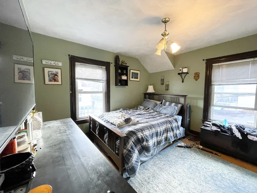 2 bed, 1 bath apartment for rent at 112 Allston St Unit 2, Allston — photo 8 of 10