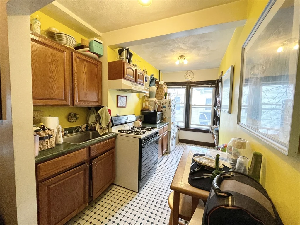 2 bed, 1 bath apartment for rent at 112 Allston St Unit 2, Allston — photo 1 of 10