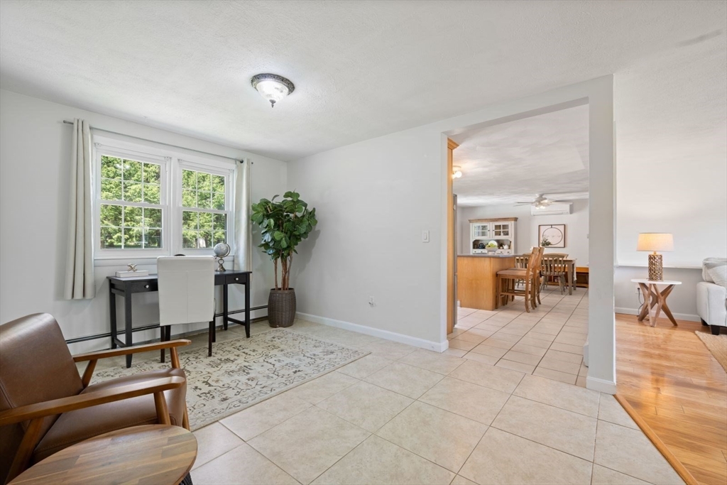 3 bed, 2 bath apartment for rent at 112 Argilla Rd, Andover — photo 9 of 30