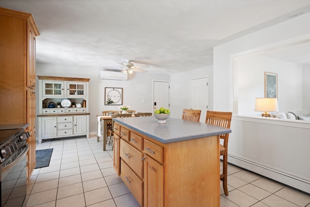3 bed, 2 bath apartment for rent at 112 Argilla Rd, Andover — photo 10 of 30
