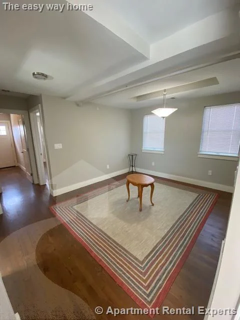 4 bed, 2 bath apartment for rent at 112 Broadway Unit 3, East Somerville — photo 6 of 10
