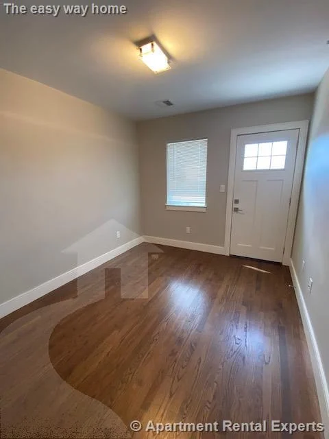 4 bed, 2 bath apartment for rent at 112 Broadway Unit 3, East Somerville — photo 9 of 10