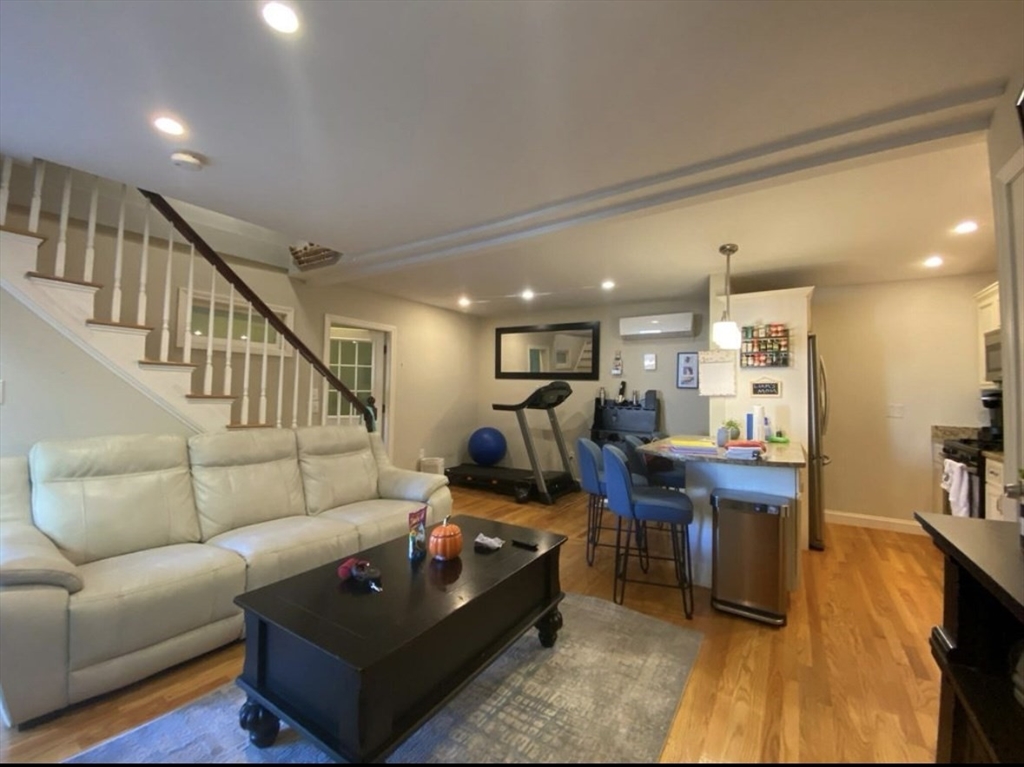 1 bed, 1 bath apartment for rent at 112 Brookside Ave Unit CH, Jamaica Plain — photo 3 of 13