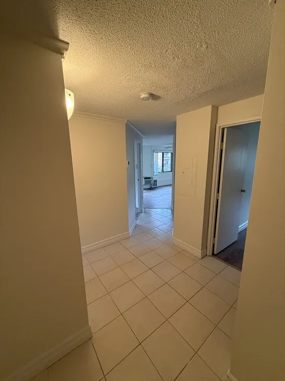 2 bed, 1 bath apartment for rent at 112 Centre St Unit 112, North Brookline — photo 14 of 15