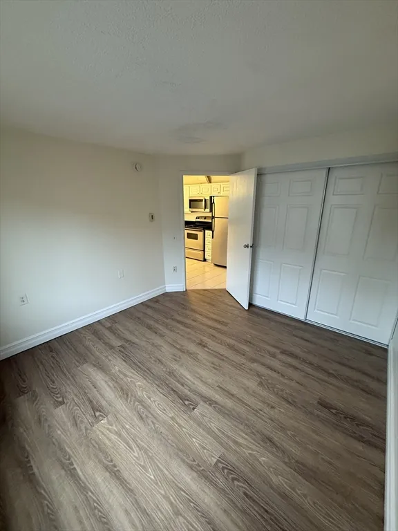 2 bed, 1 bath apartment for rent at 112 Centre St Unit 112, North Brookline — photo 6 of 15