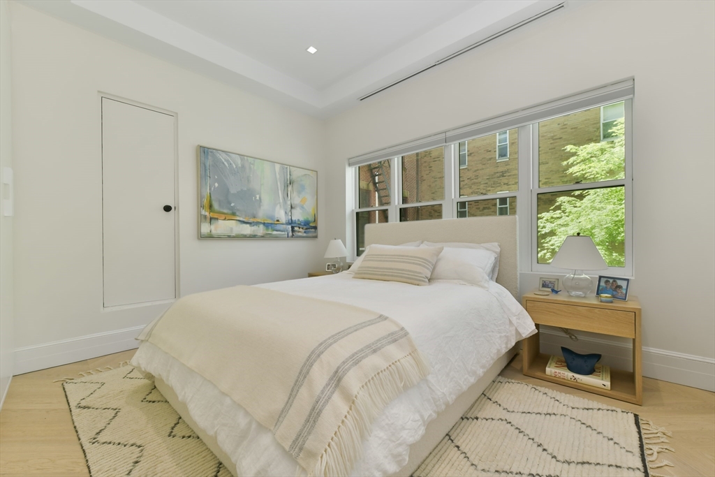 1 bed, 1 bath apartment for rent at 112 Charles St Unit 2, Beacon Hill — photo 10 of 15