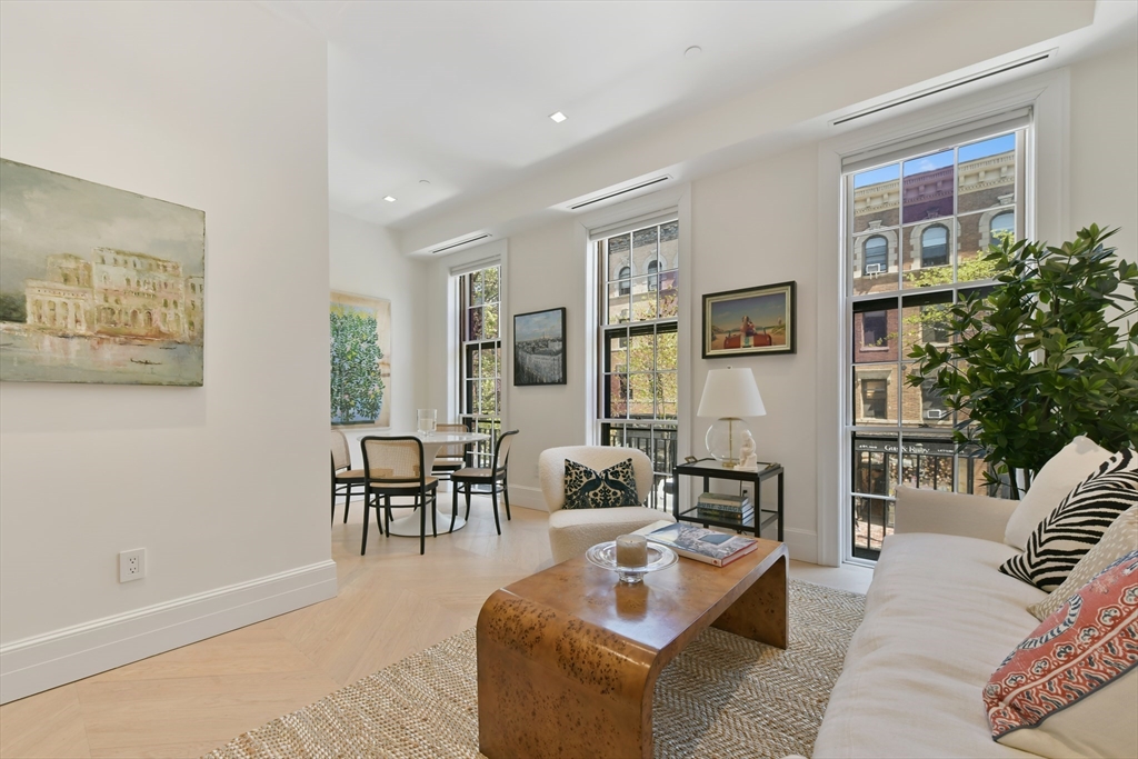 1 bed, 1 bath apartment for rent at 112 Charles St Unit 2, Beacon Hill