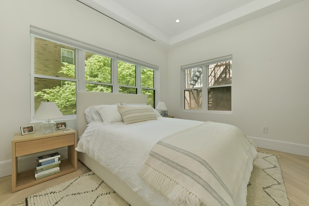 1 bed, 1 bath apartment for rent at 112 Charles St Unit 2, Beacon Hill — photo 11 of 15