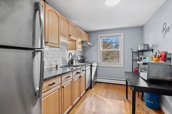 1 bed, 1 bath apartment for rent at 112 Decatur St Unit 6, Arlington — photo 4 of 11