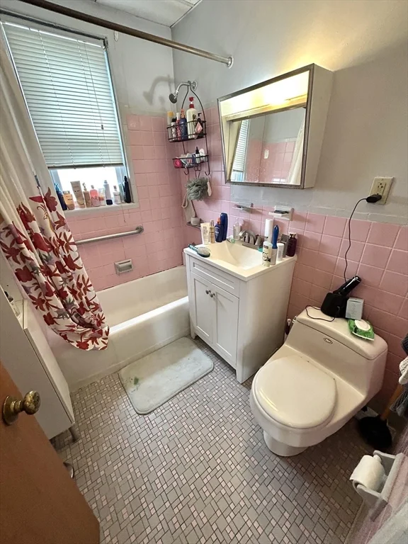 2 bed, 1 bath apartment for rent at 112 Dustin St, Boston — photo 11 of 11