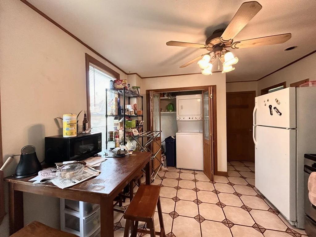 2 bed, 1 bath apartment for rent at 112 Dustin St Unit 1, Brighton — photo 7 of 11