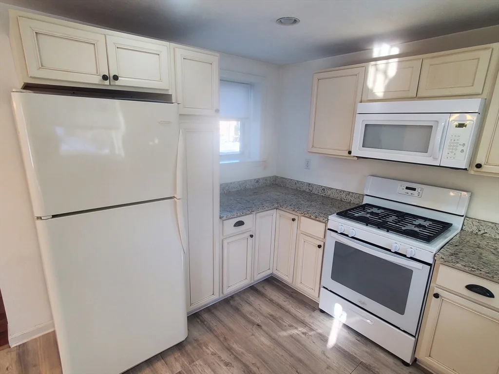 3 bed, 2 bath apartment for rent at 112 Front St Unit 0, Weymouth Landing — photo 1 of 28
