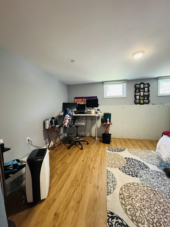 2 bed, 1 bath apartment for rent at 112 Harvard St Unit 112, Glendale — photo 12 of 16