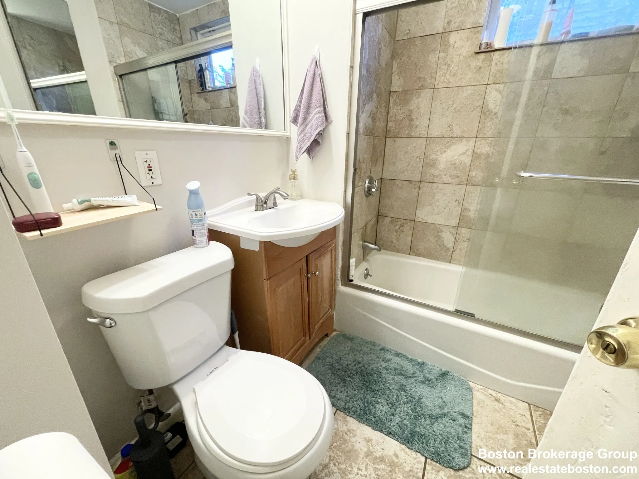 4 bed, 1 bath apartment for rent at 112 Hillside St Unit 1, Mission Hill — photo 10 of 10
