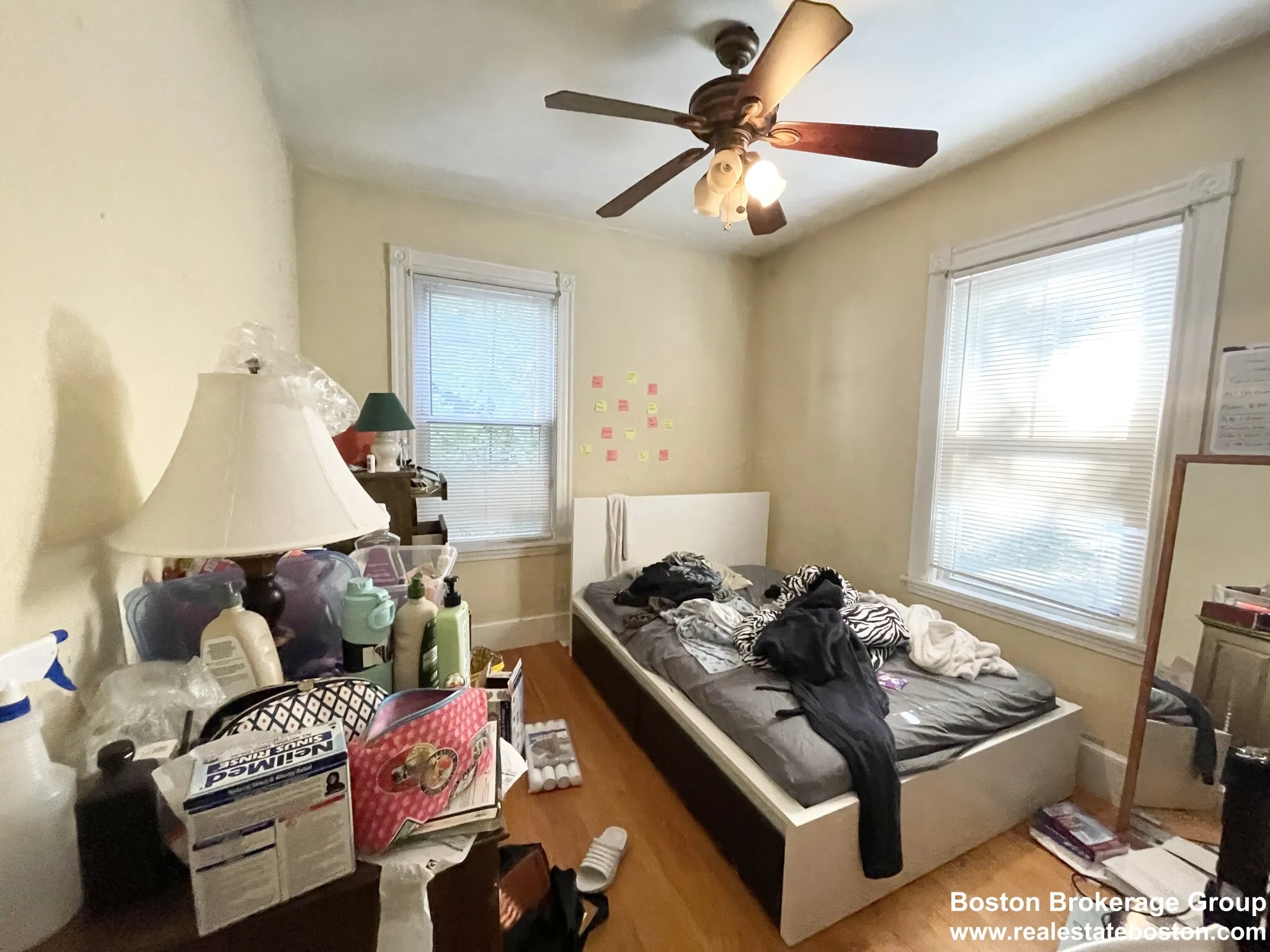 4 bed, 1 bath apartment for rent at 112 Hillside St Unit 1, Mission Hill — photo 9 of 10