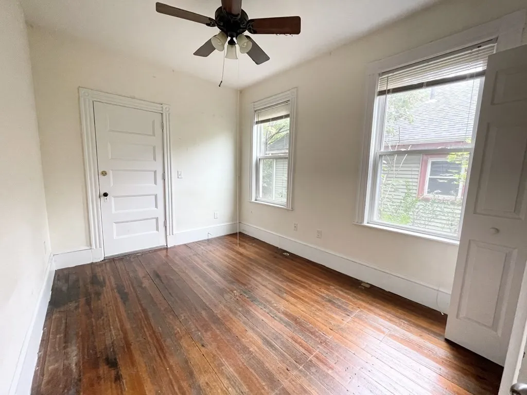 4 bed, 1 bath apartment for rent at 112 Hillside St Unit 2, Mission Hill — photo 9 of 13