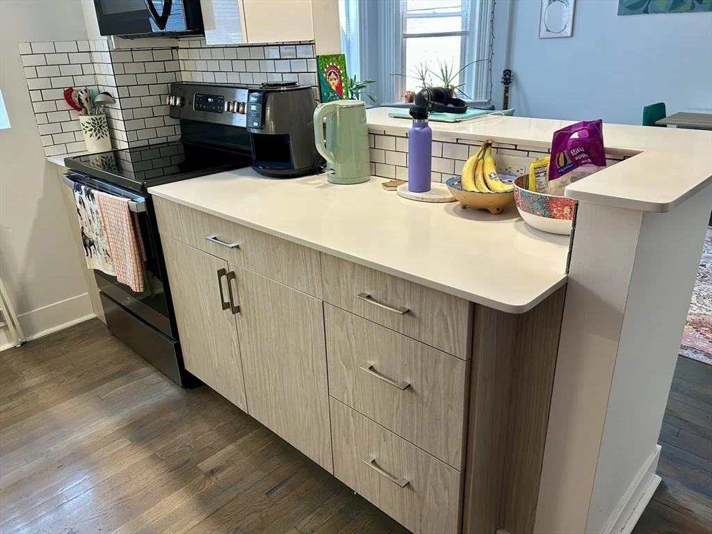 1 bed, 1 bath apartment for rent at 112 Jersey St Unit 8, Fenway — photo 5 of 23