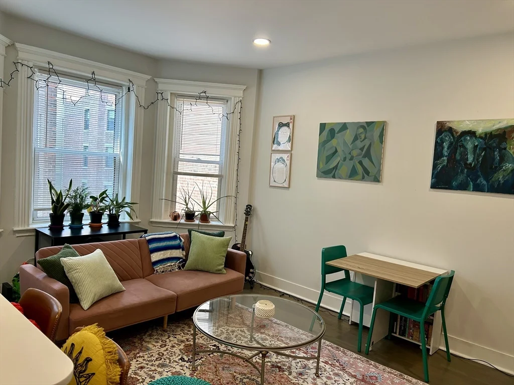 1 bed, 1 bath apartment for rent at 112 Jersey St Unit 8, Fenway — photo 11 of 23